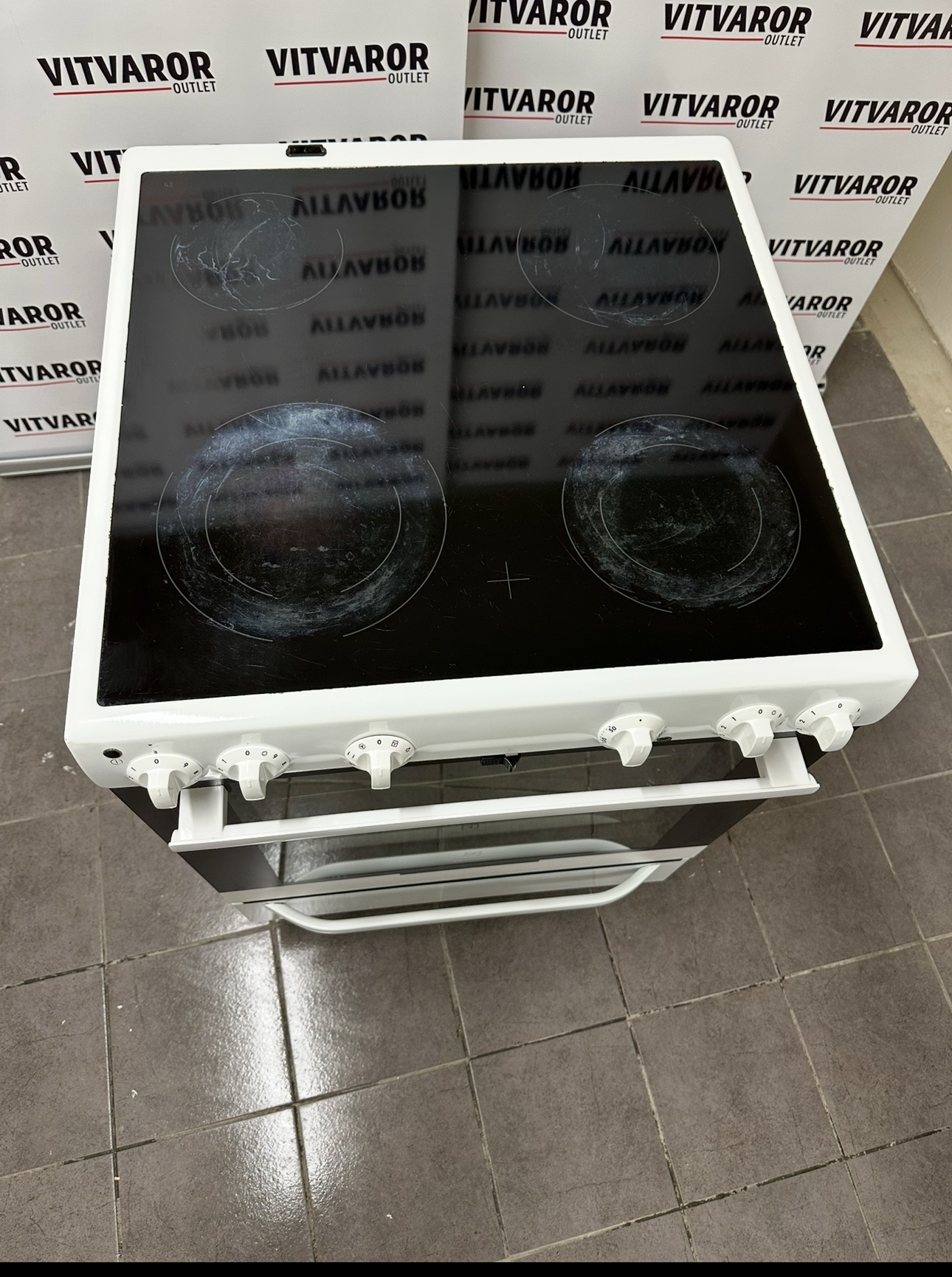 Electrolux Spis – Glaskeramik, Vit (EKC6051EKW) - Bild 2