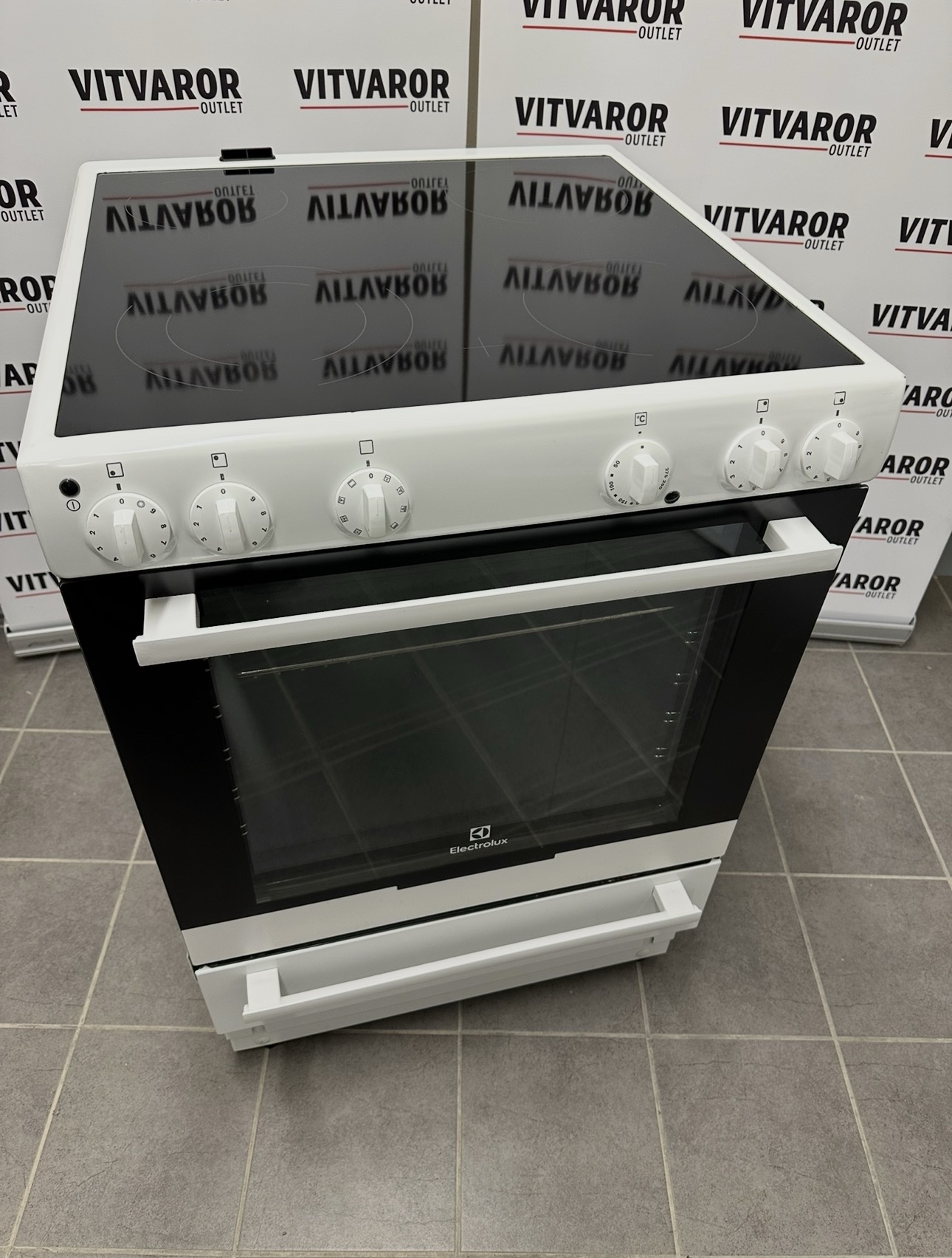 Electrolux Spis med Glaskeramikhäll – 60 cm (Vit) - Bild 10