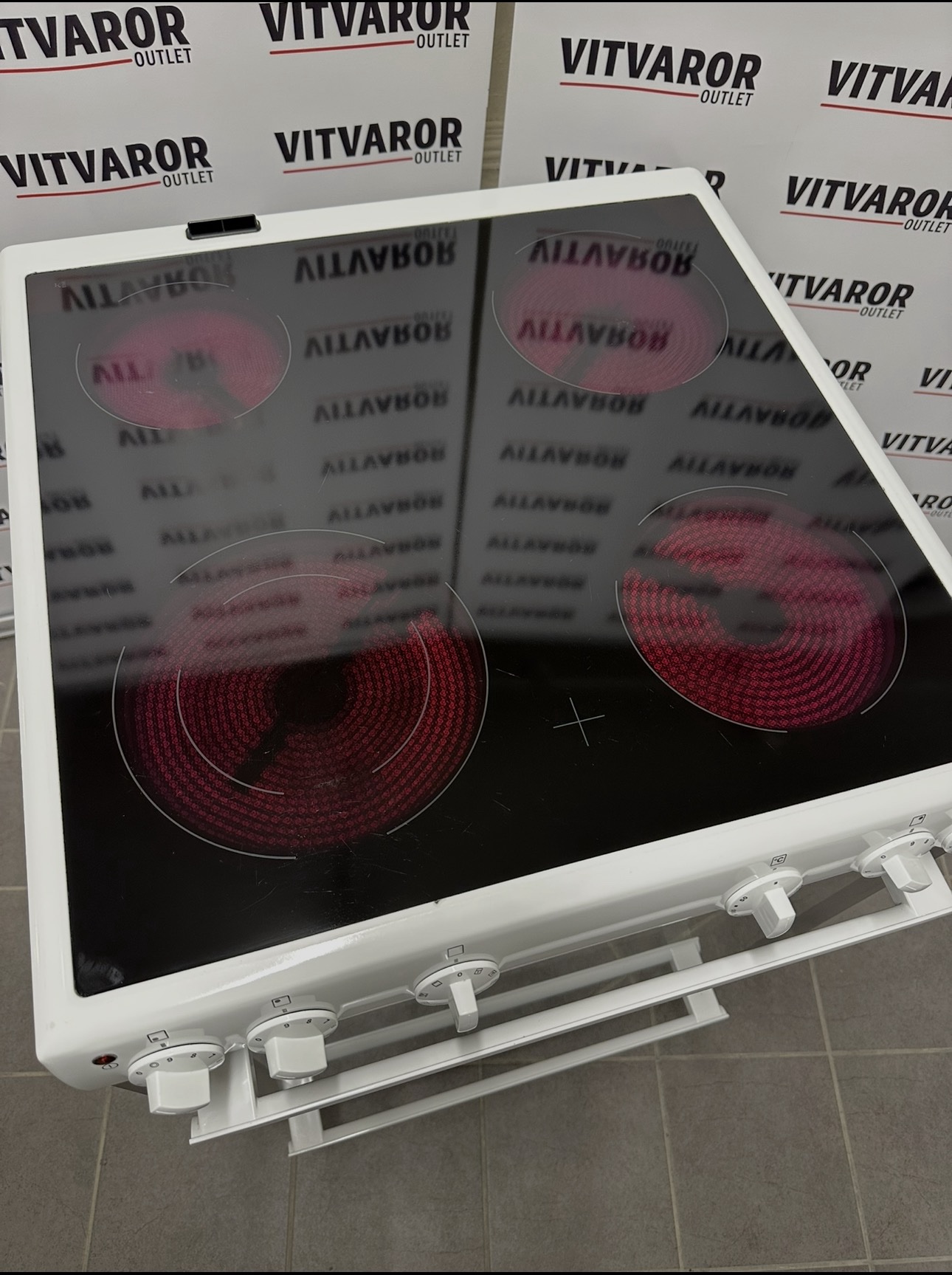 Electrolux Spis med Glaskeramikhäll – 60 cm (Vit) - Bild 6