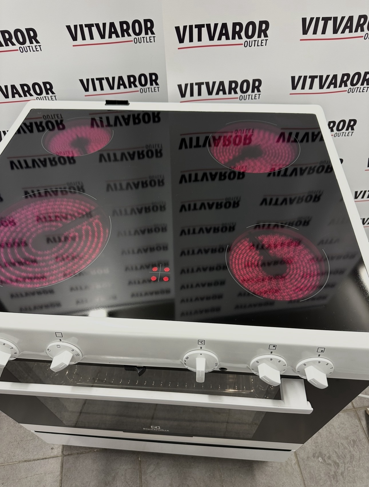 Electrolux spis med keramikhäll – 70 cm – Begagnad - Bild 9