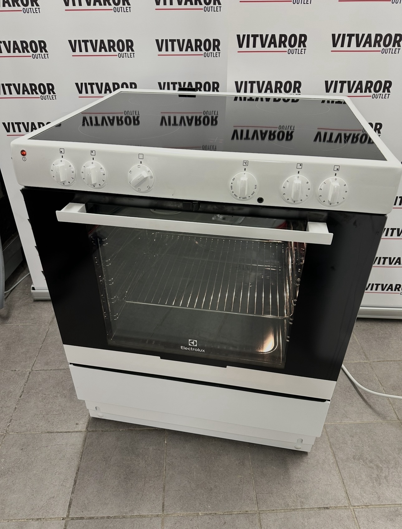 Electrolux spis med keramikhäll – 70 cm – Begagnad - Bild 13
