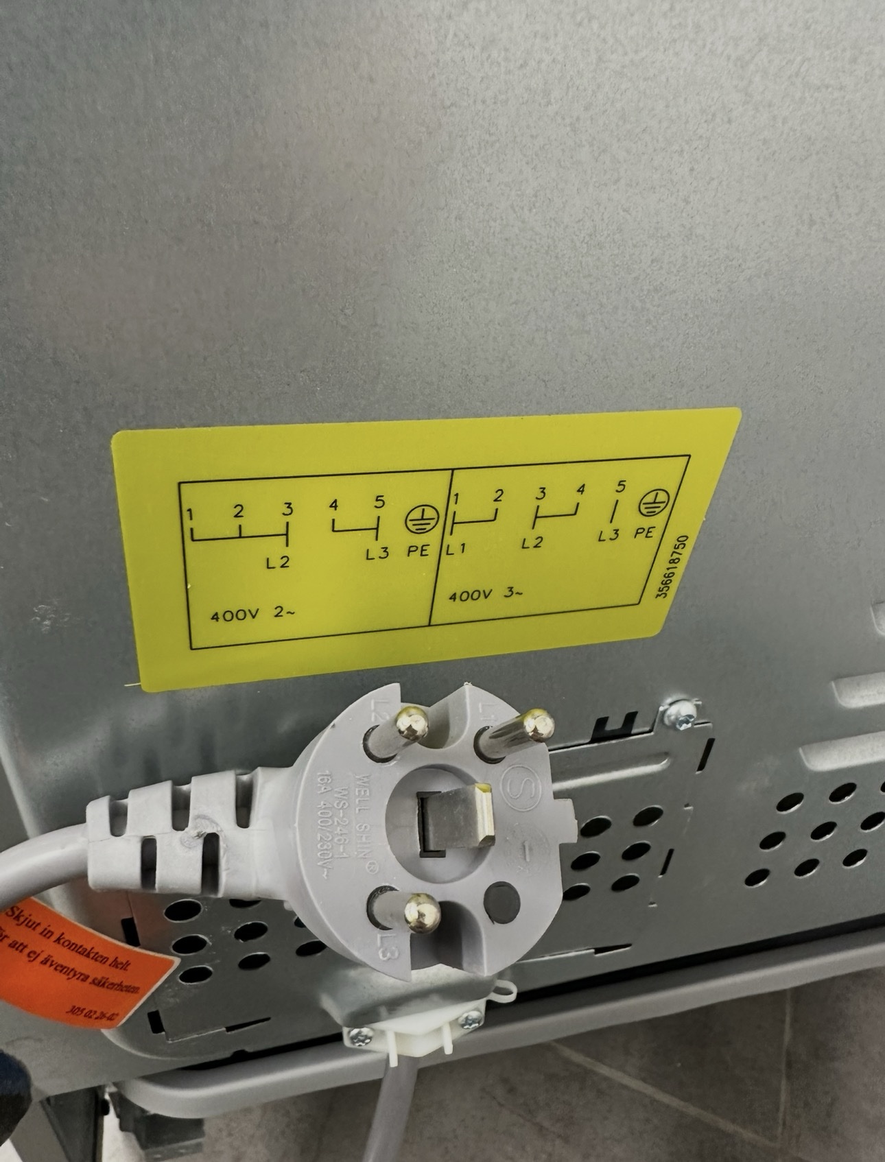 Electrolux Serie 600 Keramikspis LKR66040SX (60cm 400 volt) - Bild 10