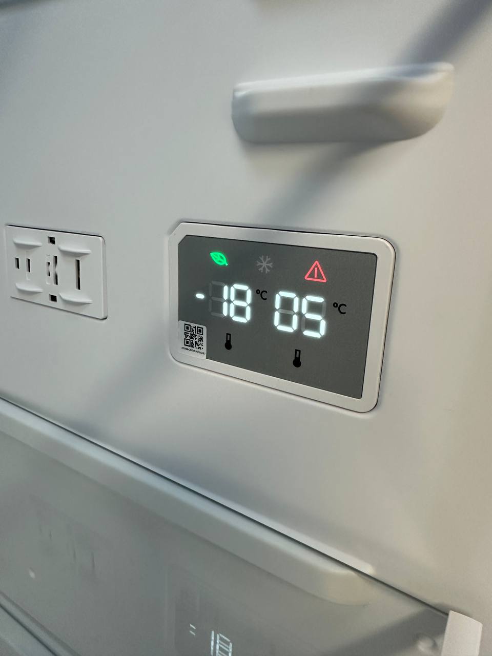 Begagnad Electrolux Kyl/Frys 339L DynamicAir - Bild 7