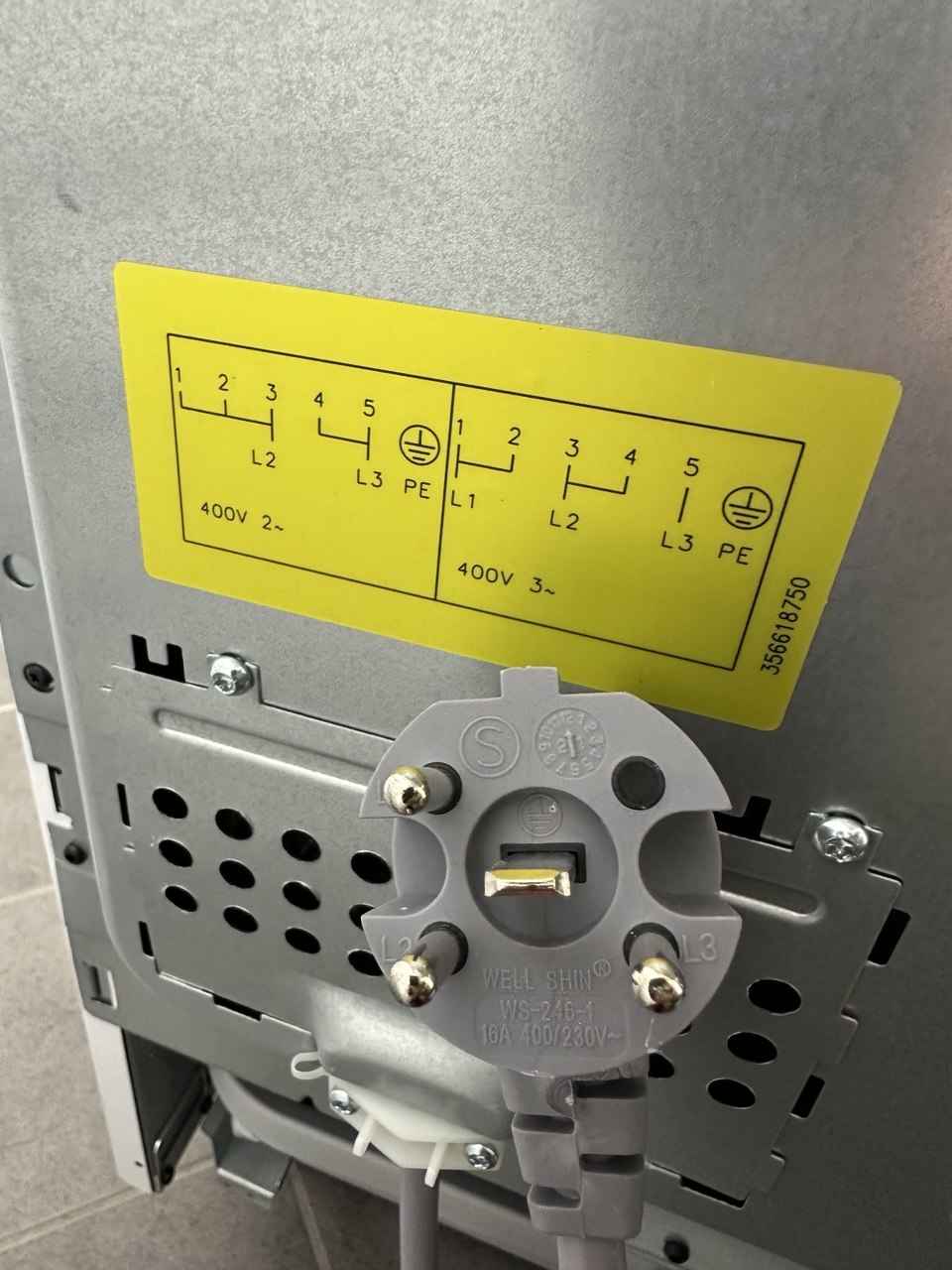 Electrolux LKR66440SW Keramikspis 60 cm – SteamBake, AirFry och Varmluft - Bild 8