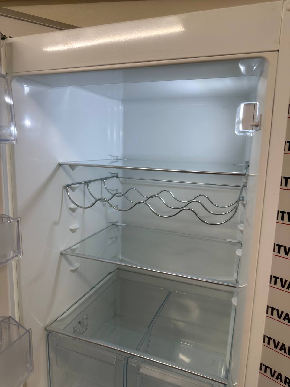 Begagnad Electrolux LNT5NF33W3 Kyl/Frys 220/72L Vit - Bild 5