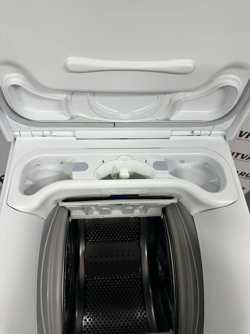 Electrolux toppmatad tvättmaskin 7 kg – 40 cm bred - Bild 4