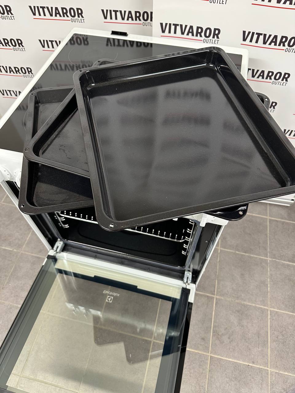 Electrolux EKC6051BOW Glaskeramikspis 60 cm Varmluftsugn 72 L Vit - Bild 6