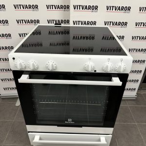 Electrolux EKC6051BOW glaskeramikspis 60 cm med varmluftsugn i mycket fint begagnat skick