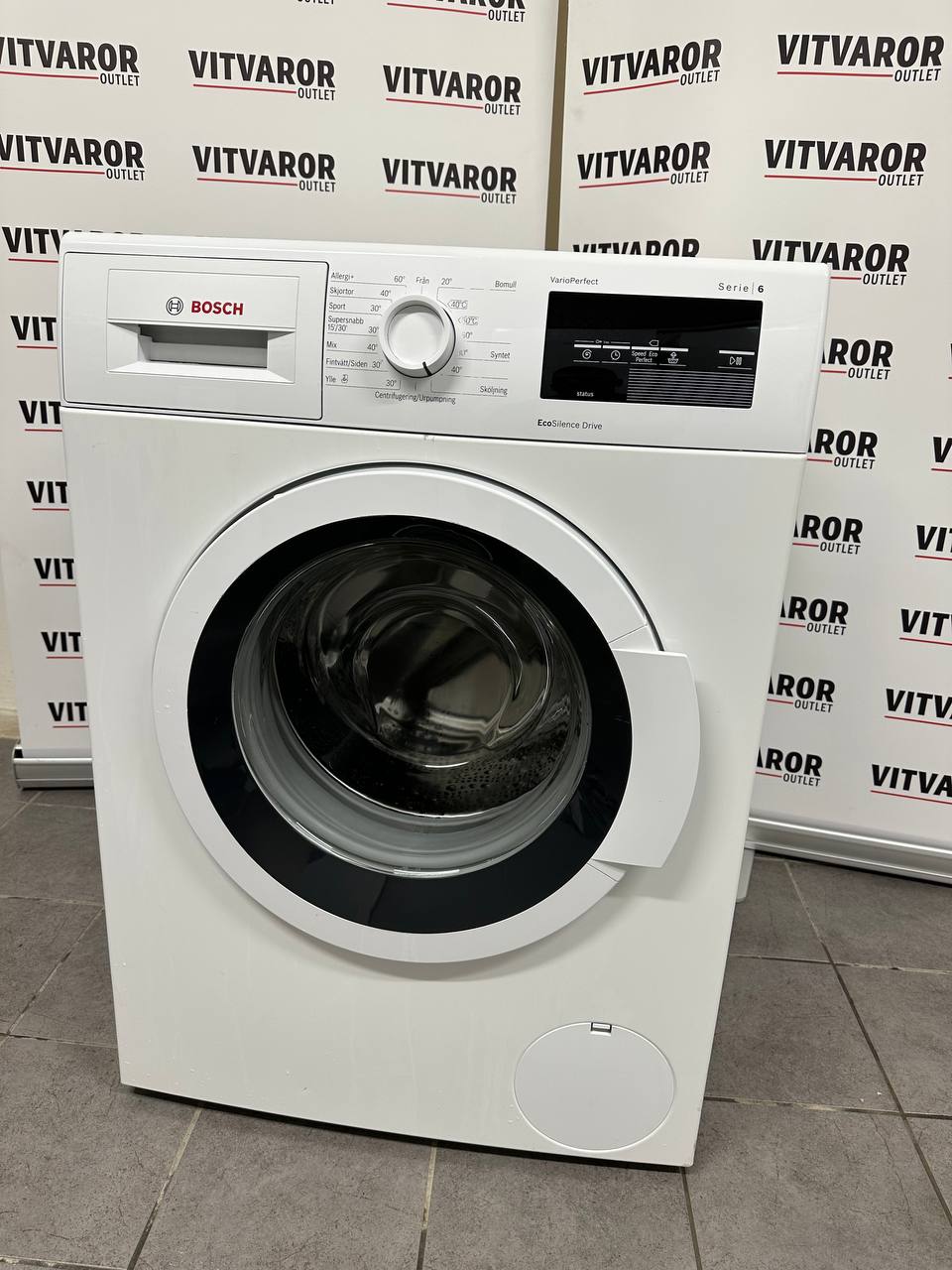 Bosch WAT283L8SN/20 tvättmaskin framifrån