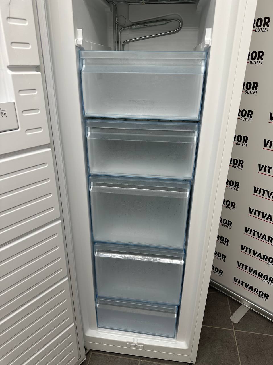 Begagnad Bosch GSV36VW32/01 frysskåp fryslådor