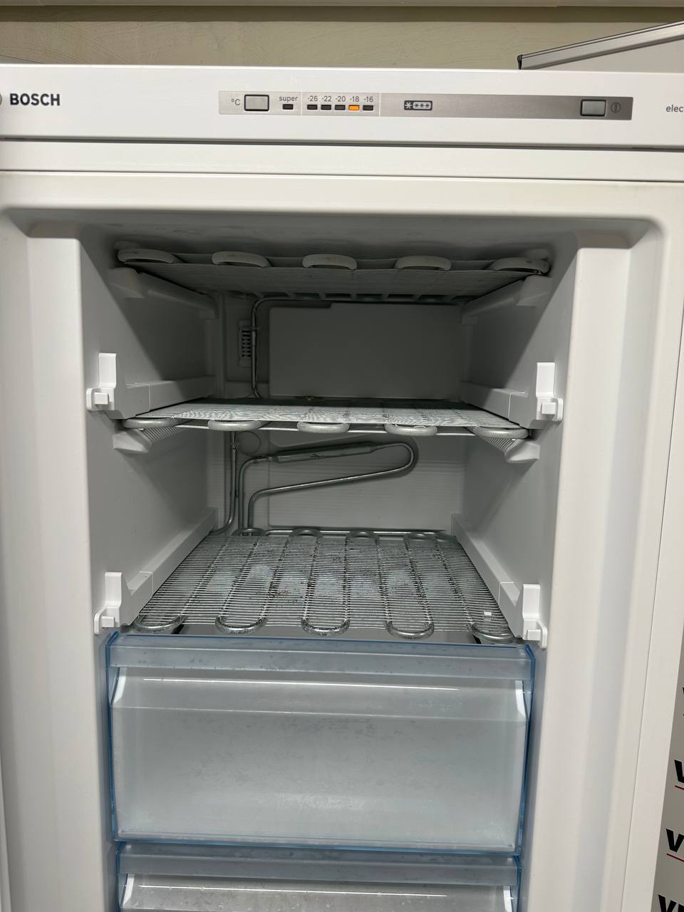 Bosch GSV36VW32/01 öppen vy