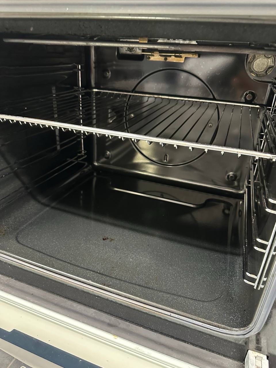 Electrolux 70 cm spis med glaskeramikhäll – Begagnad - Bild 4