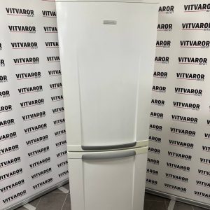 Electrolux ERB34200W8 kyl frys framifrån