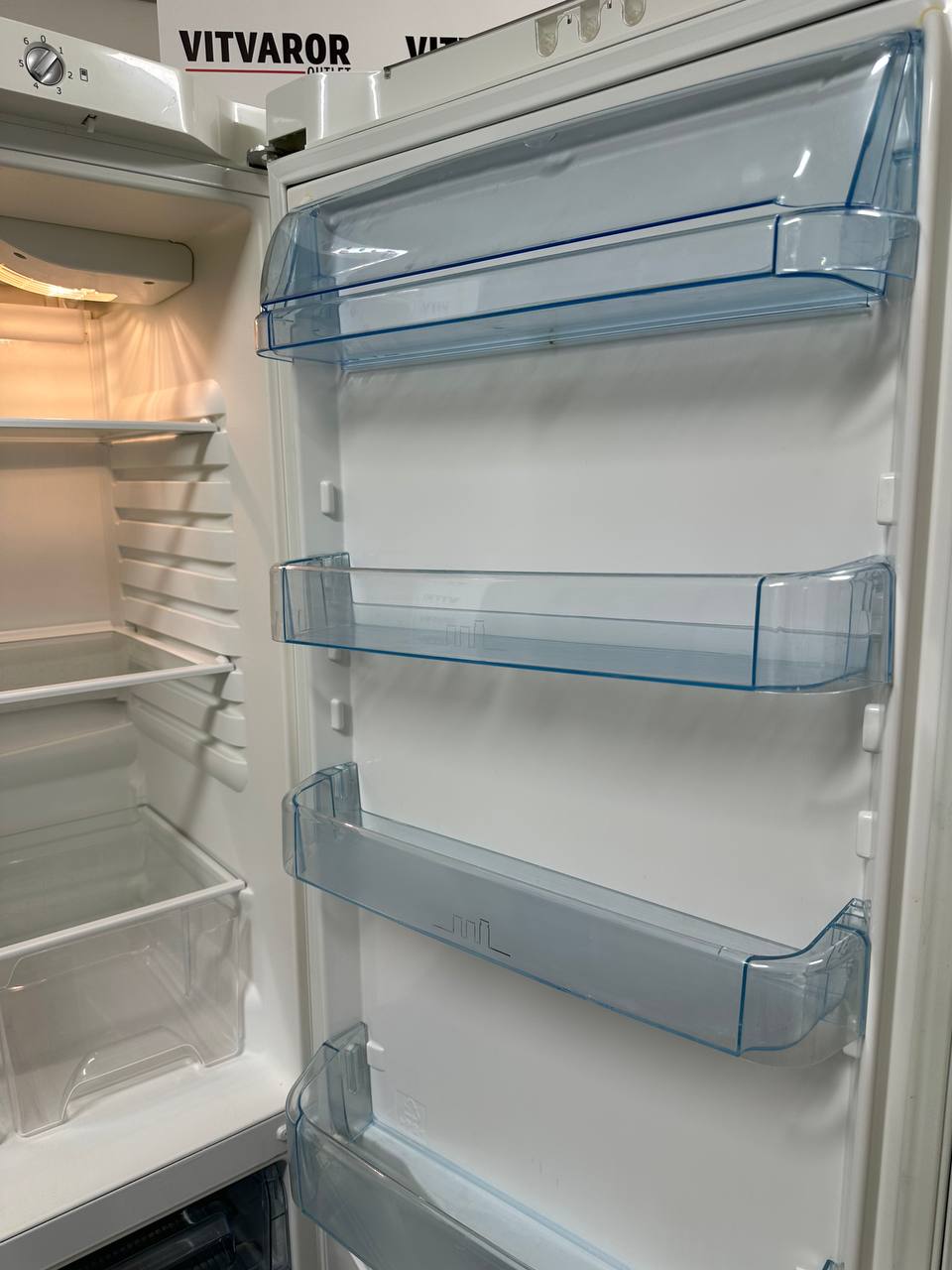 Dörrhyllor Electrolux kyl/frys
