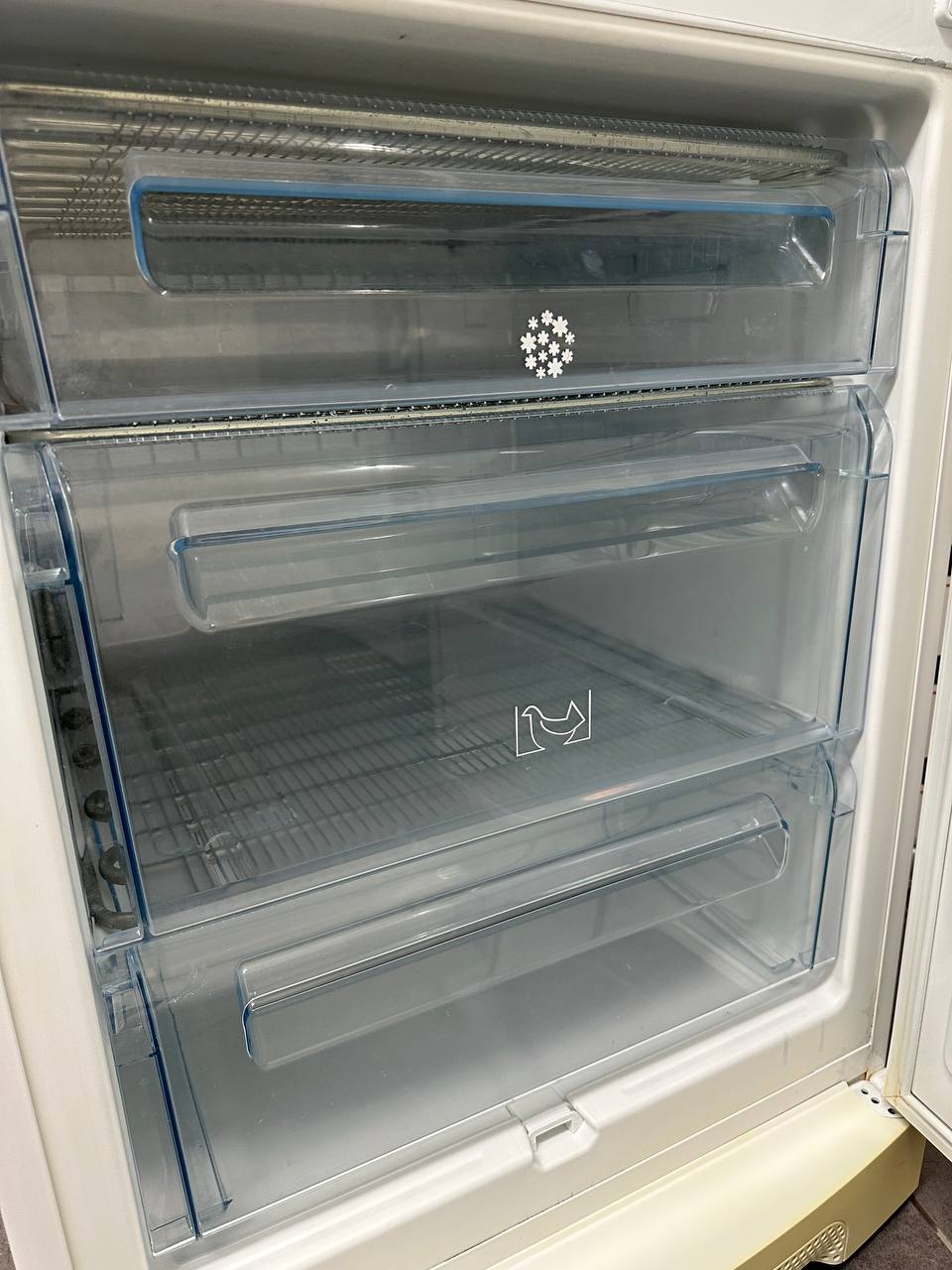Frys Electrolux ERB34200W8