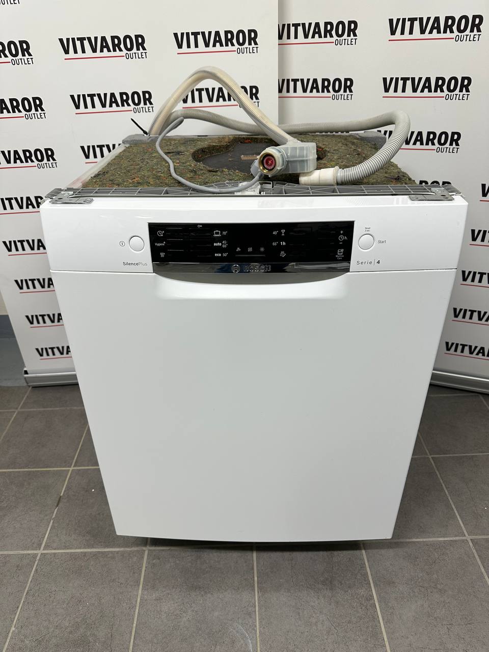 Begagnad Bosch SMU46KW02S/28 underbyggd diskmaskin