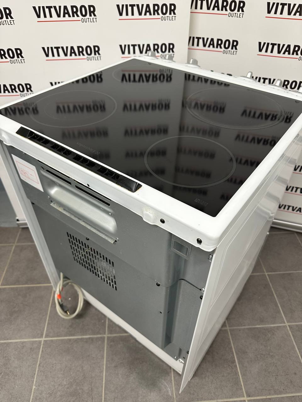 Electrolux EKC60154 från sidan