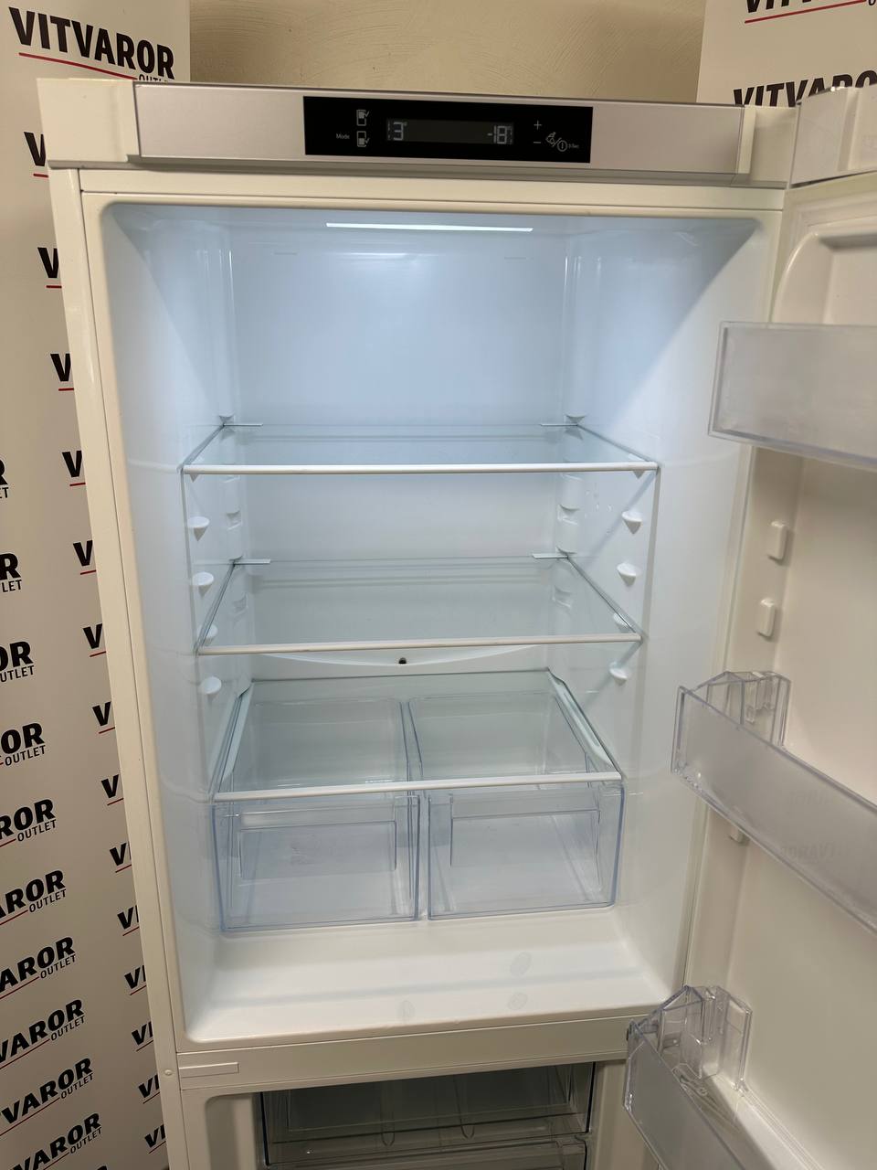 Begagnad Electrolux kyl/frys elektronisk display