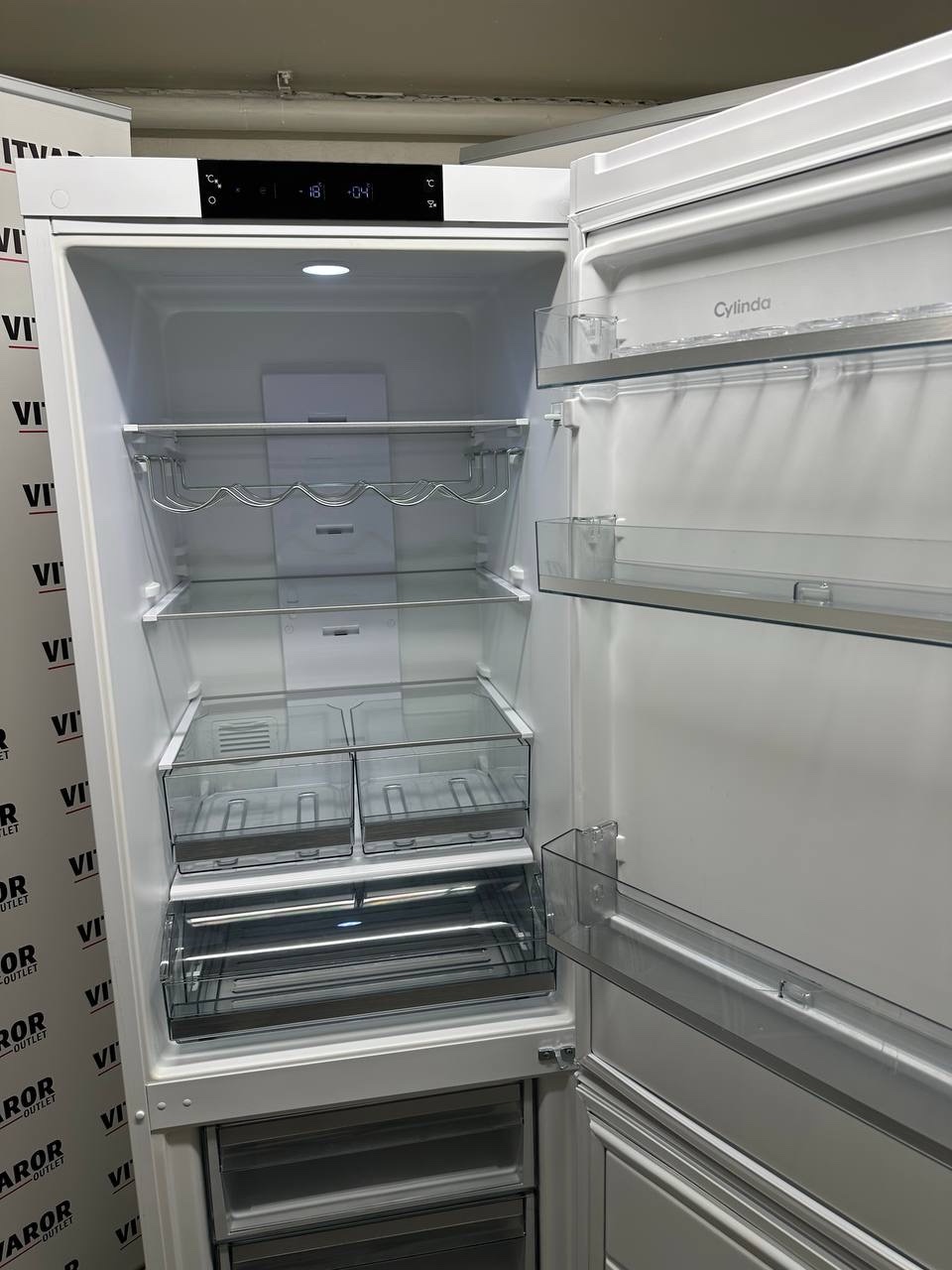 Begagnad Cylinda kyl/frys – 185 cm – A++ - Bild 4