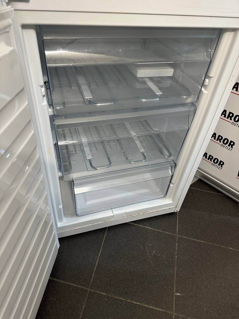 Begagnad Whirlpool kyl/frys – 175 cm - Bild 10