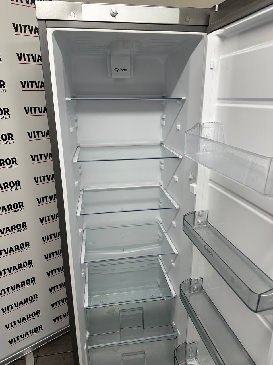 Begagnat Cylinda kyl fryspaket 350 och 251 liter