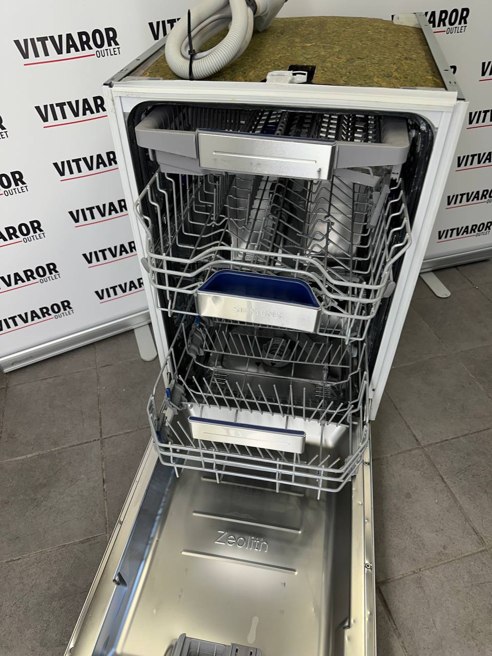 Siemens SR456S00TS diskmaskin med öppen lucka