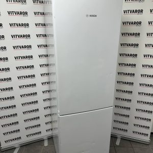 Begagnad Bosch kyl/frys KGN36VW35 vit