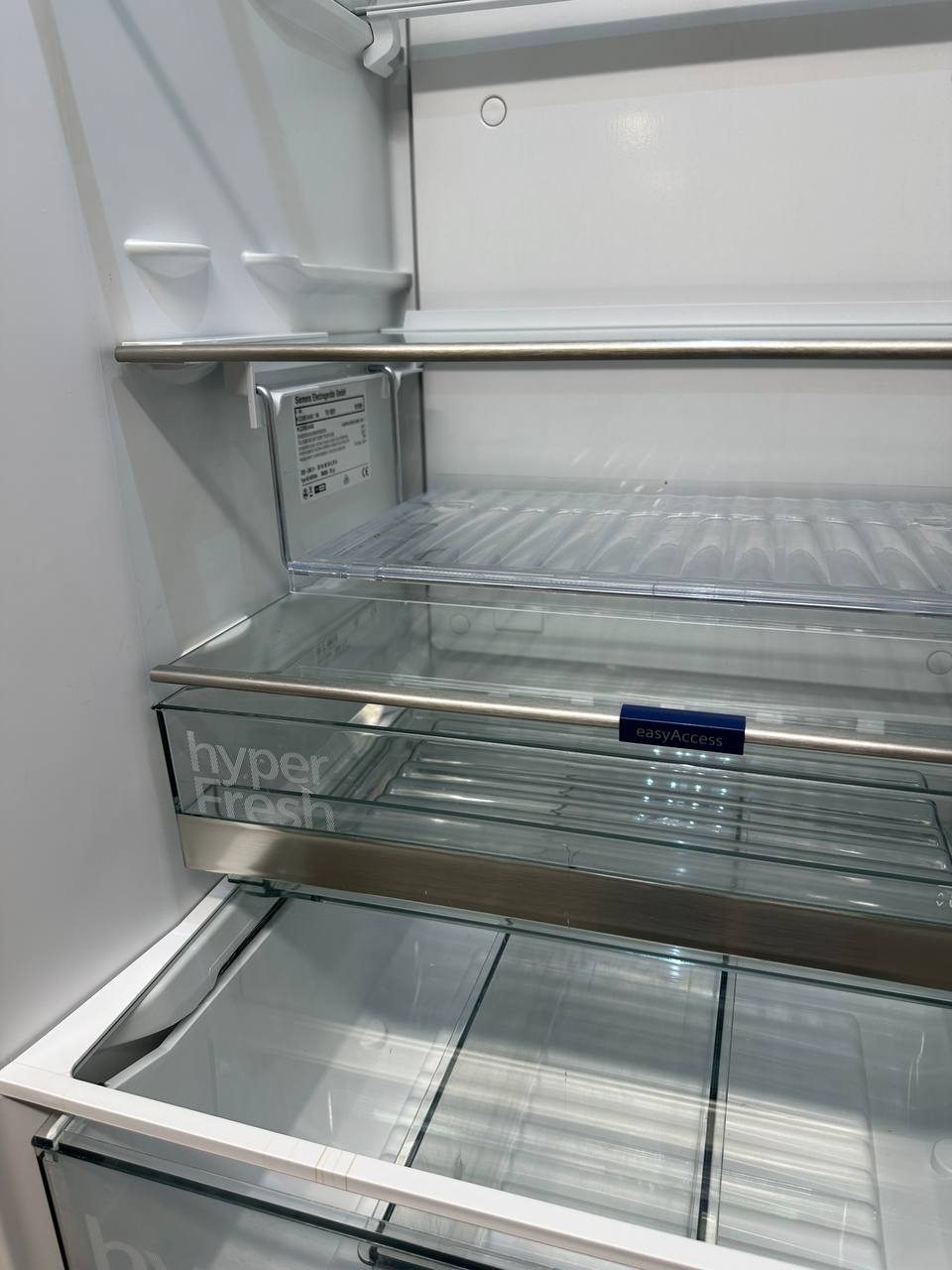 Siemens kyl frys med hyperFresh låda