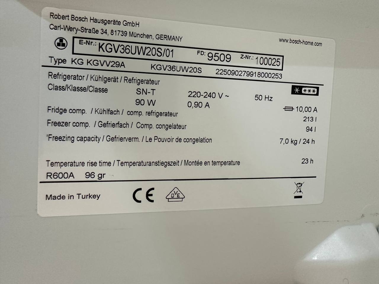 Bosch KGV36UW20S med EasyAccess hyllor