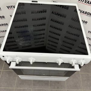 Electrolux EKC6012AHW glaskeramisk spis