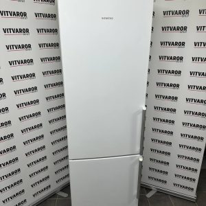 Begagnad Siemens kyl frys A+++ KG39EAW40/14 vit 201 cm