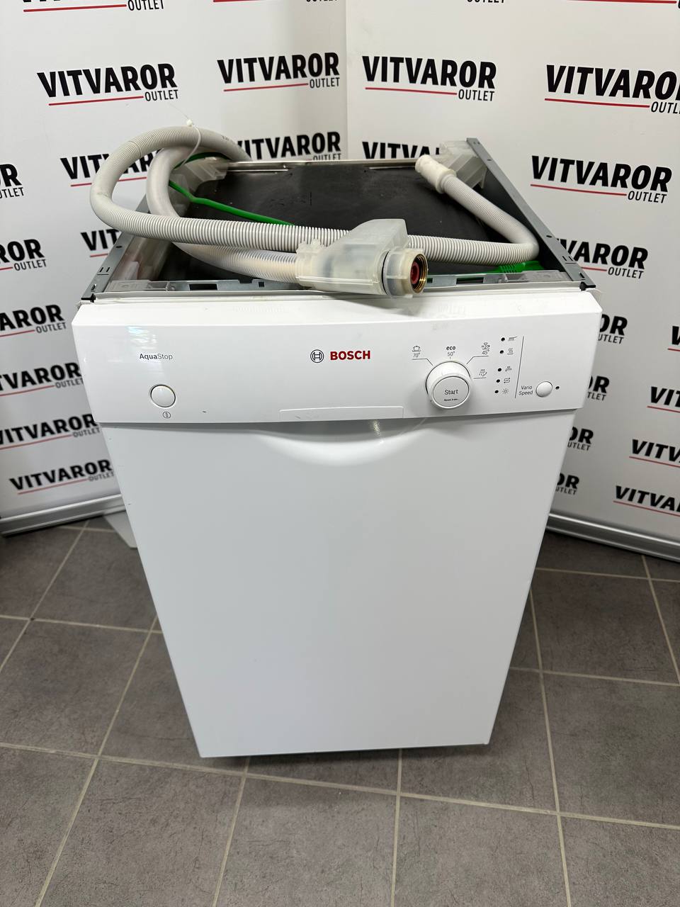 Bosch diskmaskin 45 cm invändig med korgar